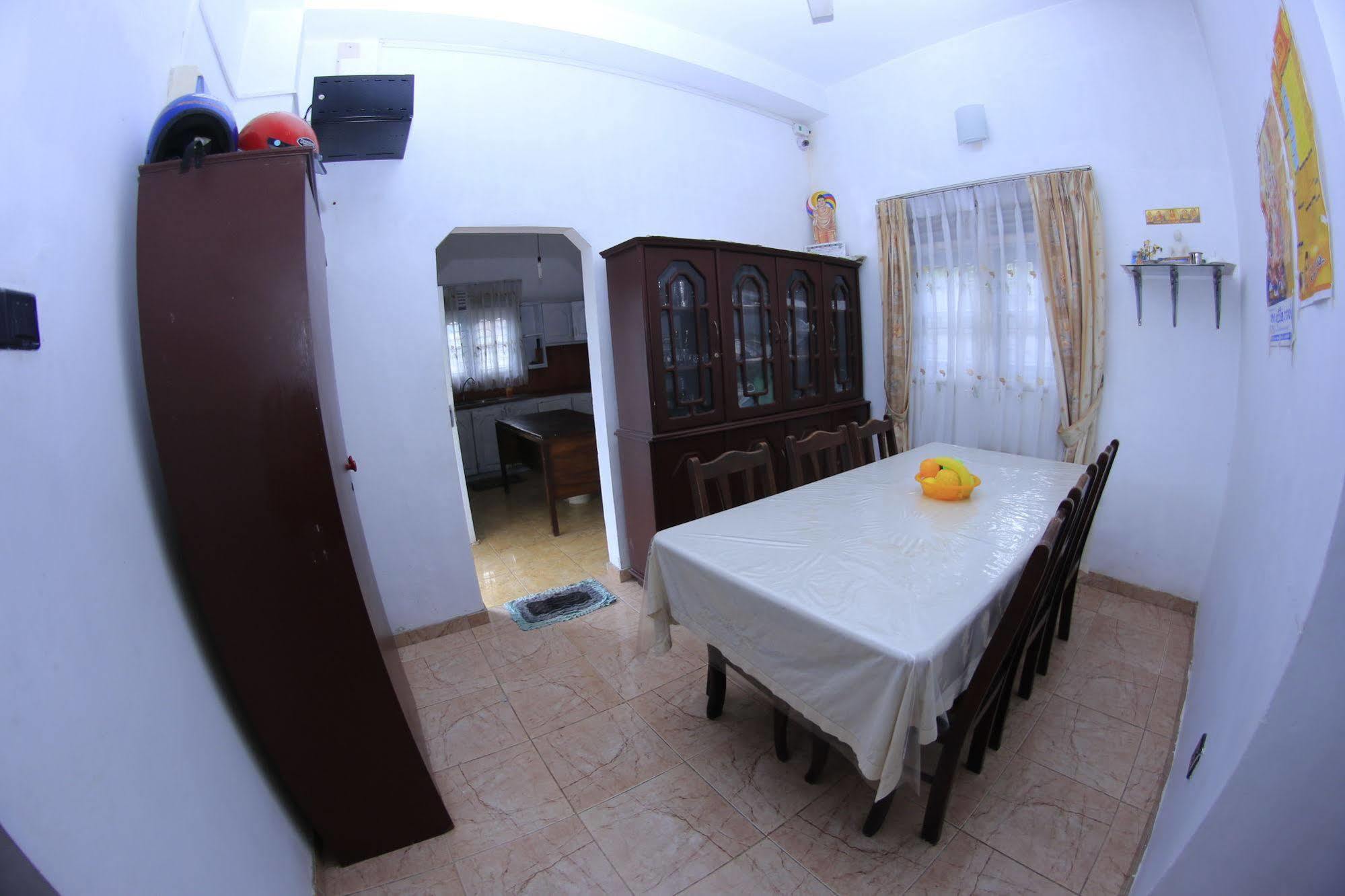White Villa Weligama Luaran gambar